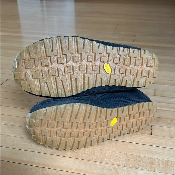 Vasque Lost 40 Snow Winter Boots Mukluks - Picture 5 of 10